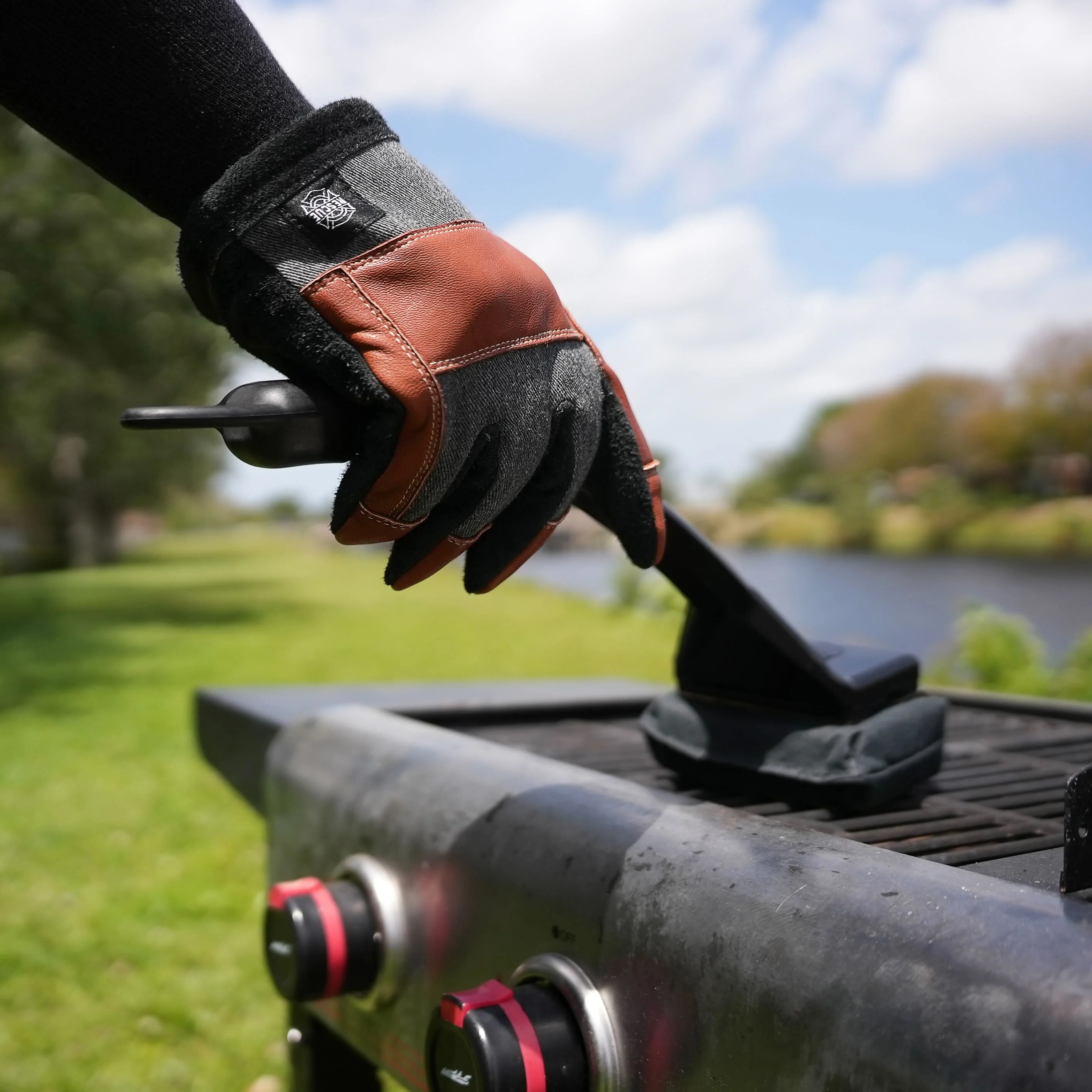 Rescue Gloves: Leather Edition - Image 7